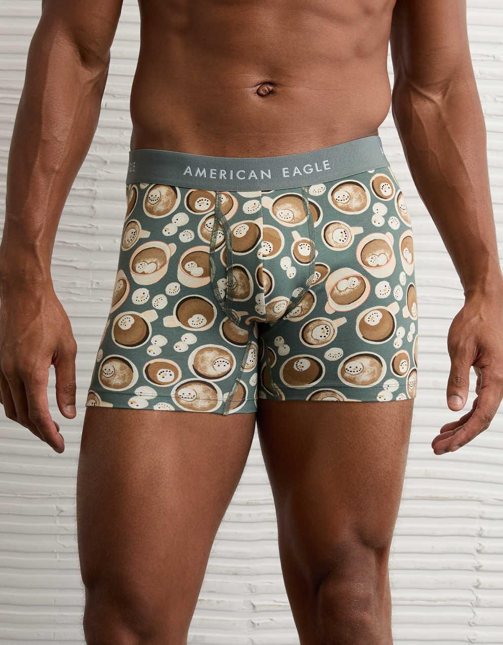 AEO 男士可可 4.5 吋經典平腳短褲