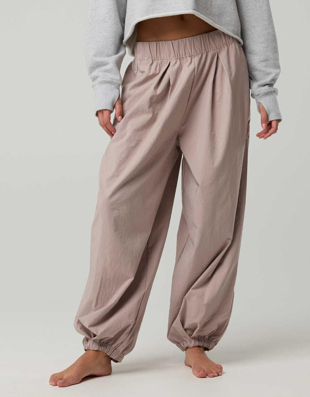 OFFLINE By Aerie Nice Moves Balloon Pant