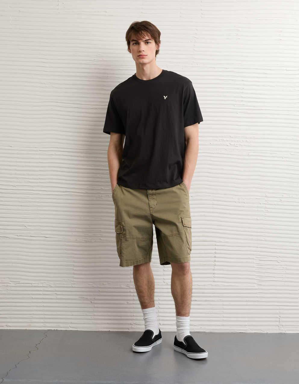 AE Standard Fit Lightweight Logo T-Shirt