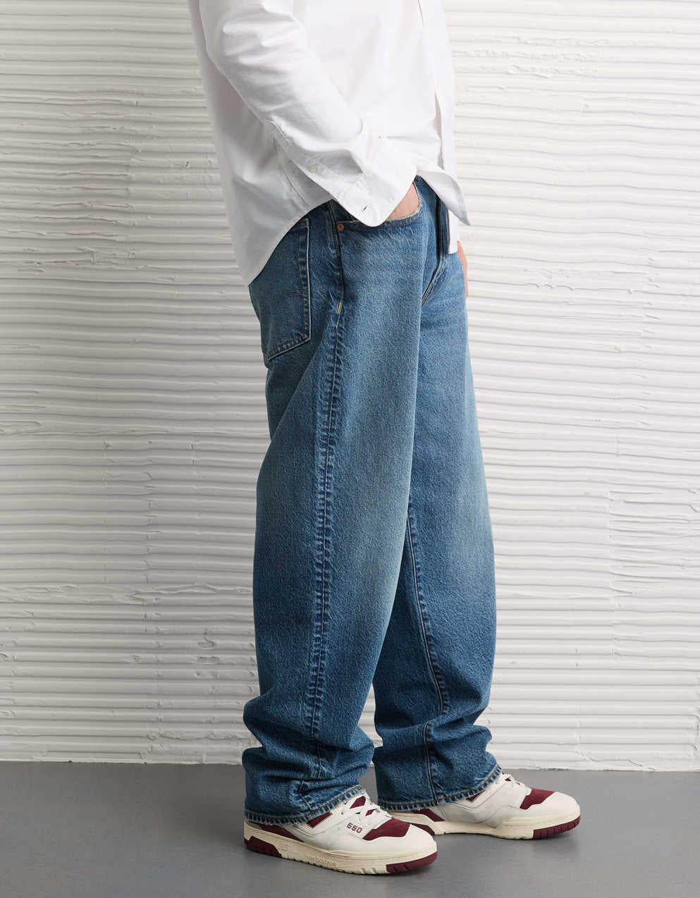 AE Loose Jean