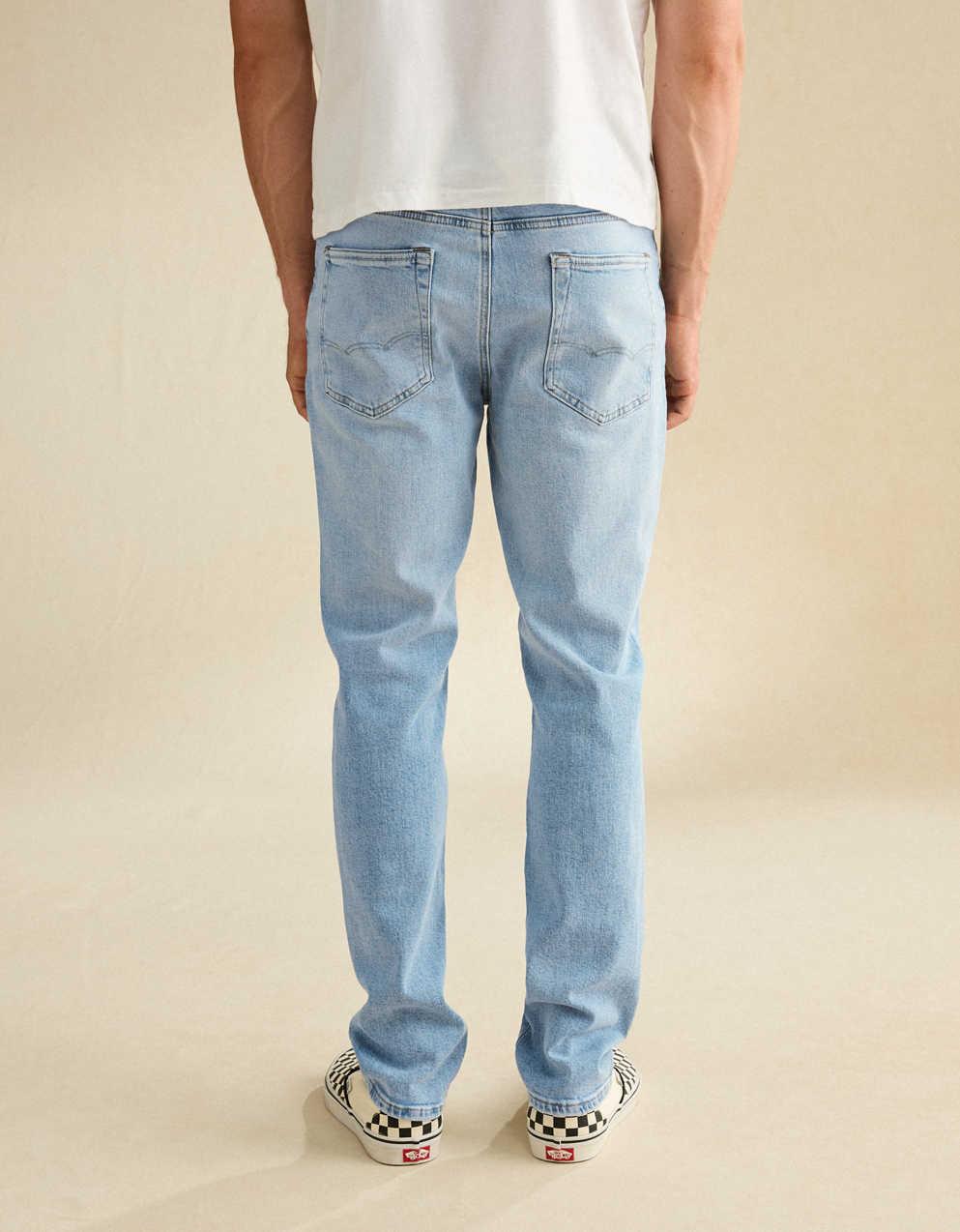 AE Slim Jean
