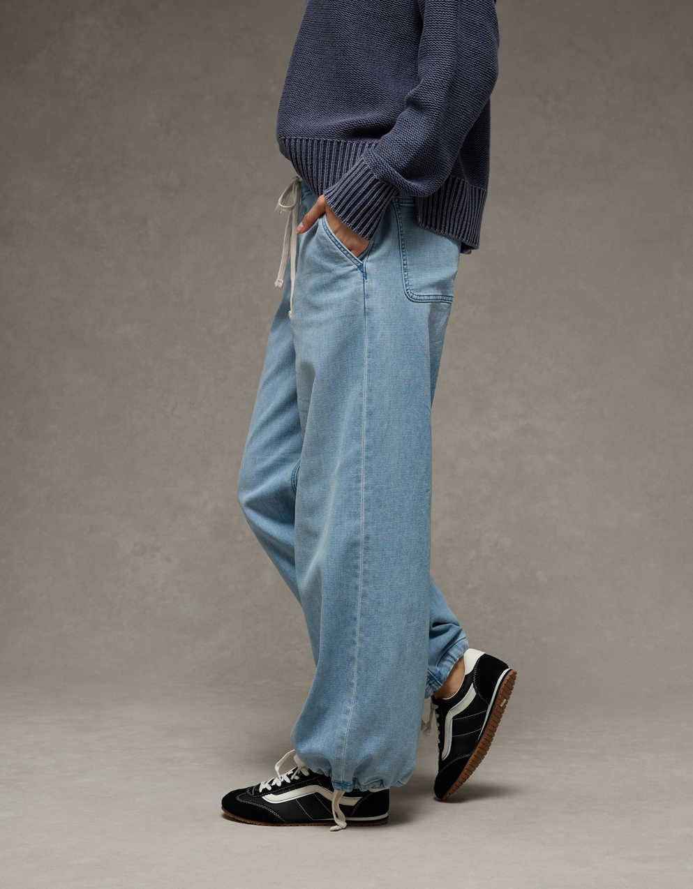 AE Dreamy Drape 舒適寬鬆牛仔褲