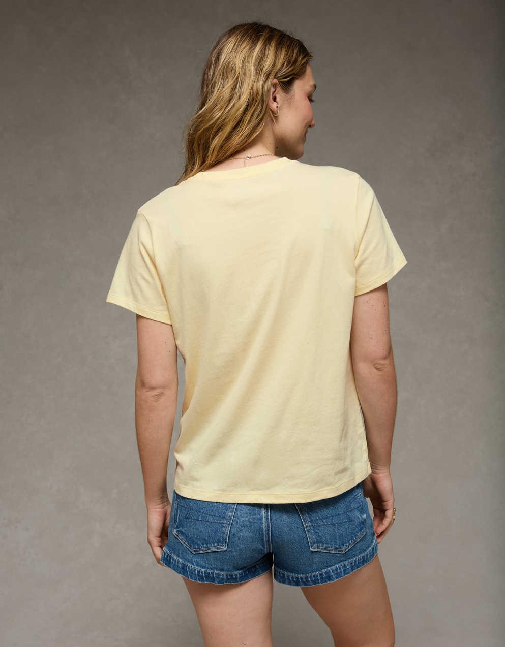 AE Everyday Graphic T-Shirt