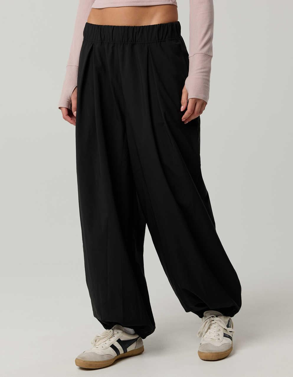 OFFLINE By Aerie Nice Moves Balloon Pant
