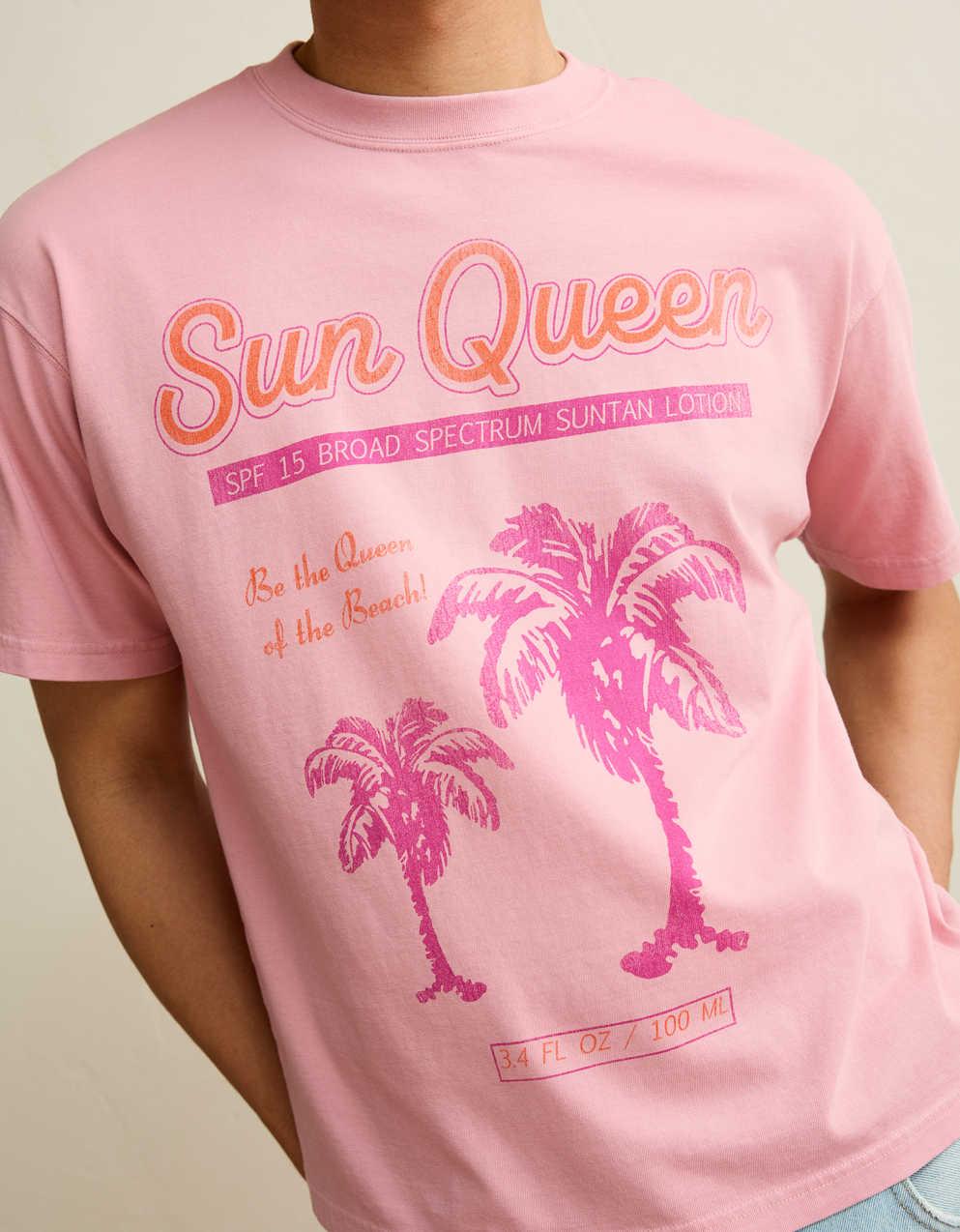 AE Boxy Fit Pride Graphic T-Shirt
