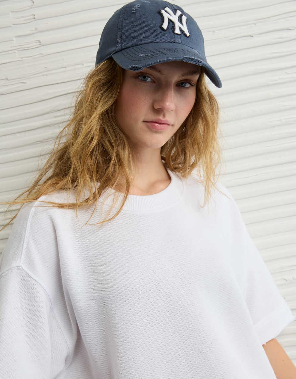 AE Boxy Short-Sleeve Sweatshirt