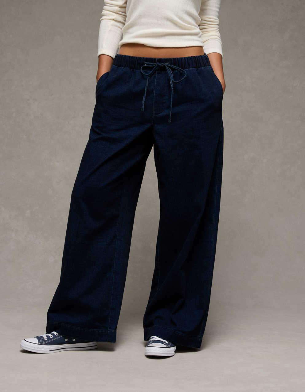 AE Cozy Dreamy Drape Low-Rise Ultra Wide-Leg Jean