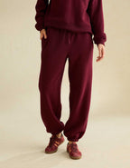AE Everyday Luxe Low-Rise Baggy Jogger