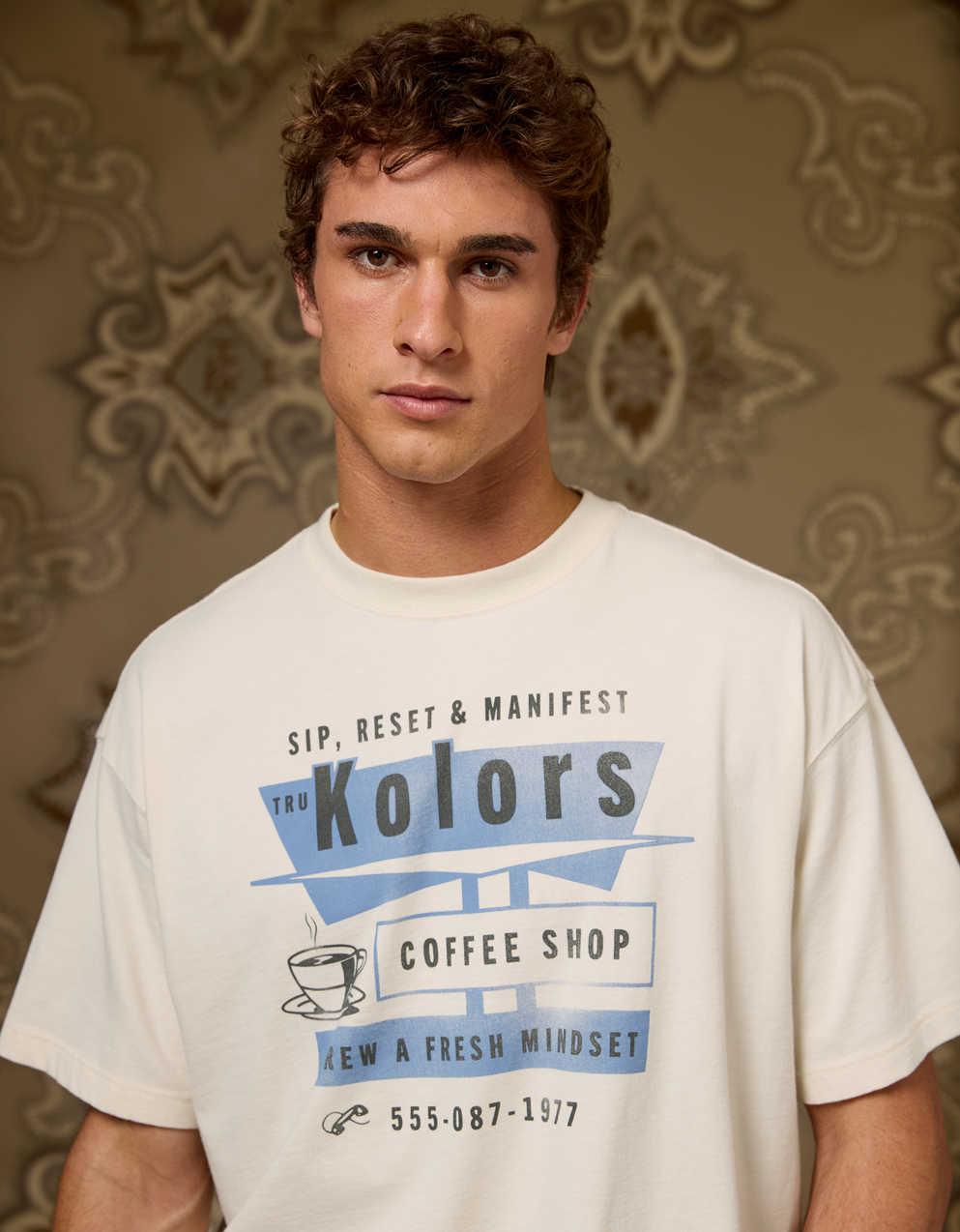 AE x Tru Kolors 咖啡店圖案 T 恤