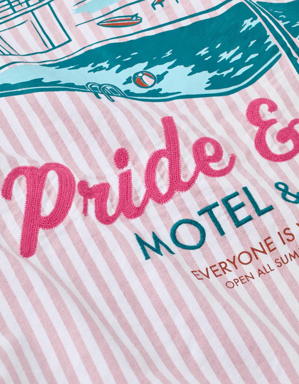 AE Pride 休閒剪裁牛津古巴領鈕扣恤衫