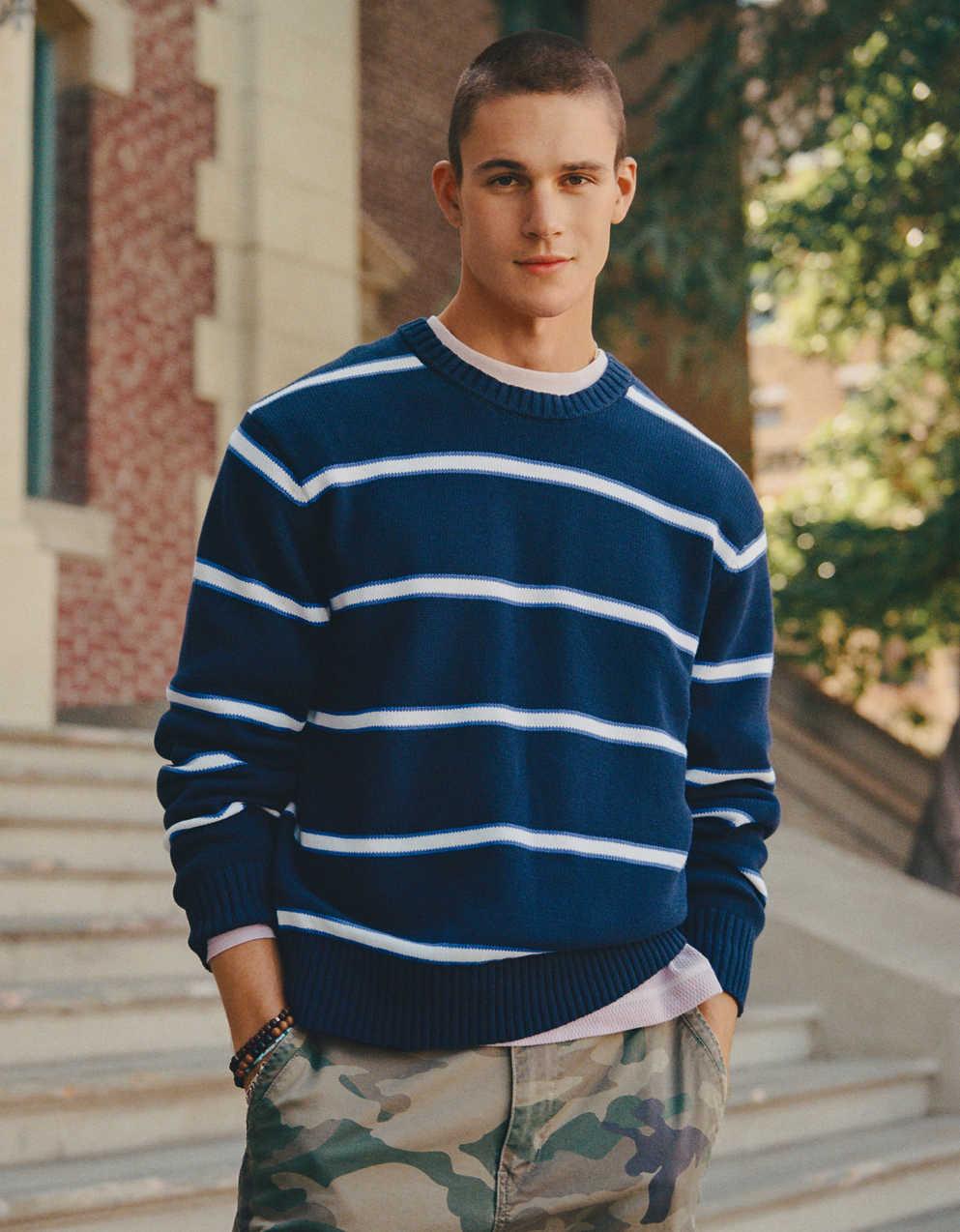 AE 條紋圓領毛衣